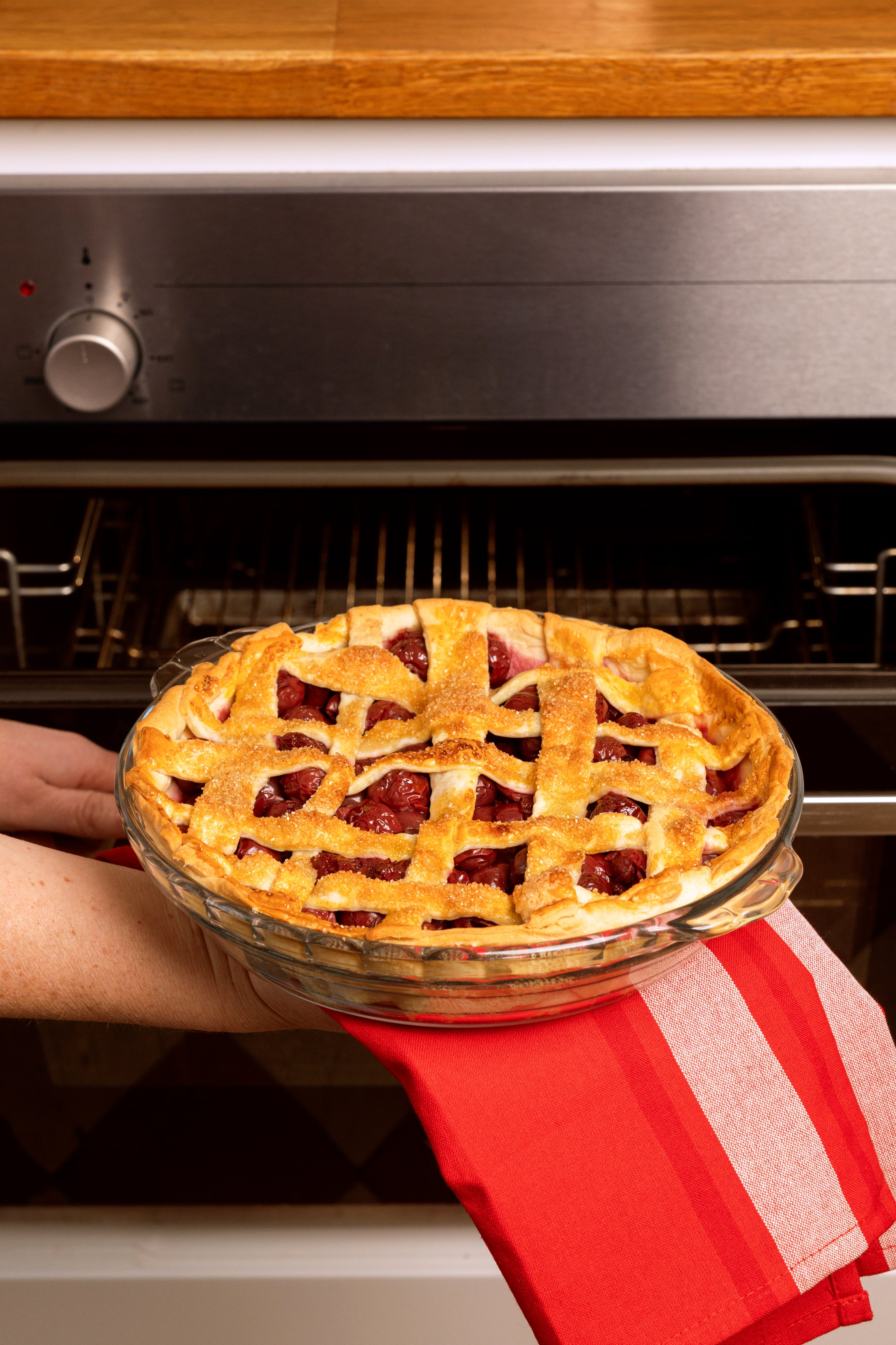 Cherry Pie – Ôcuisine cookware